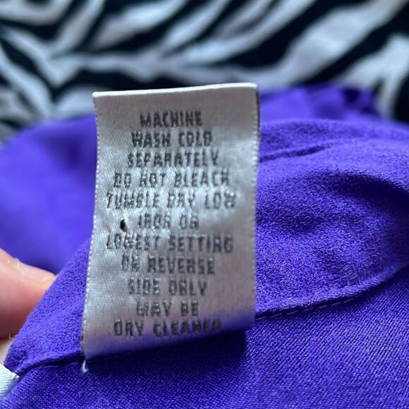 Chicos purple vintage animal print drawing button down collared shirts blouse - Picture 13 of 13